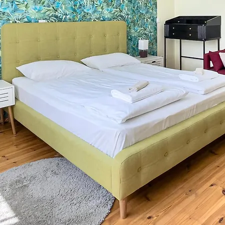 Fontana 아파트 블로톤퓌레드