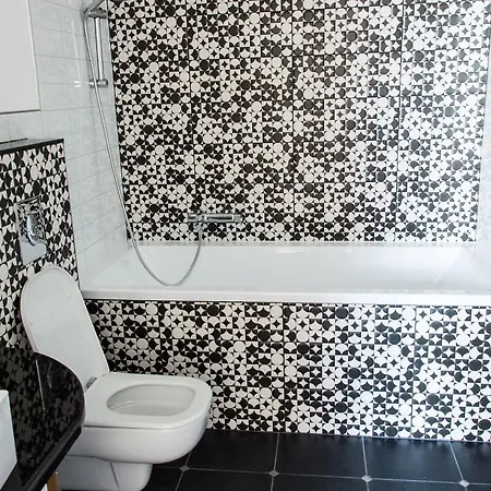 Fontana * באלאטונפורד