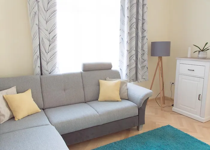 Fontana באלאטונפורד